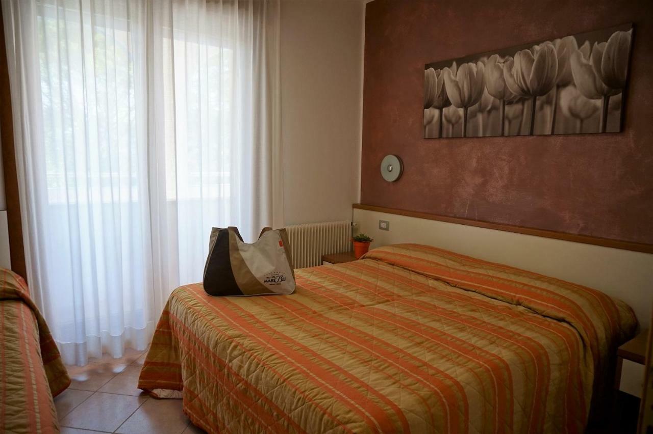 Villaggio Mare Blu Bibione Dış mekan fotoğraf