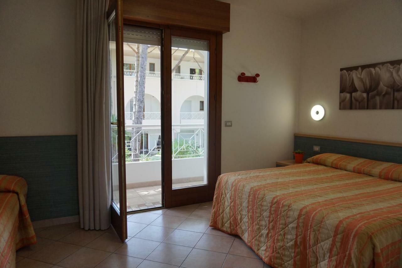 Villaggio Mare Blu Bibione Dış mekan fotoğraf